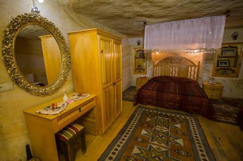 Posada Assiana Cave Hotel