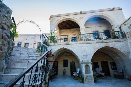 Posada Assiana Cave Hotel