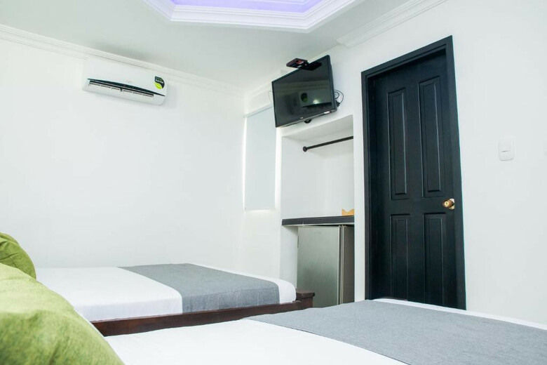 Hotel Ayenda 1315 Candiac