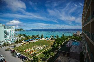 Hotel Holiday Resort & Spa