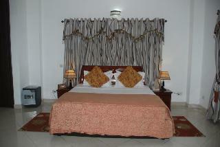 Mj Grand Hotel