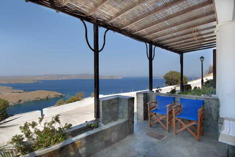 Apartamentos Vivamare Traditional Studios