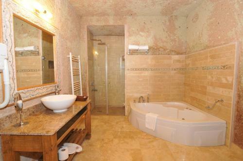 Alfina Cave Hotel-special Category