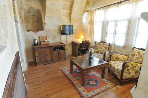 Alfina Cave Hotel-special Category