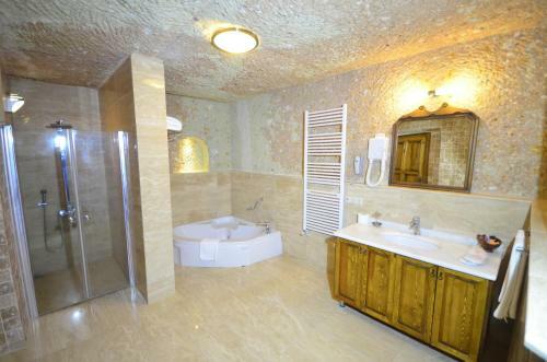Alfina Cave Hotel-special Category