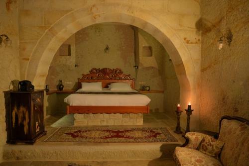 Courtyard Cave Hotel