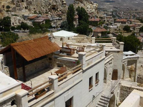 Courtyard Cave Hotel