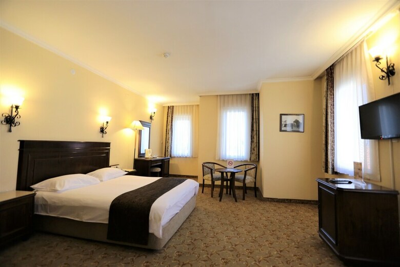 Montania Town Hotel Mudanya