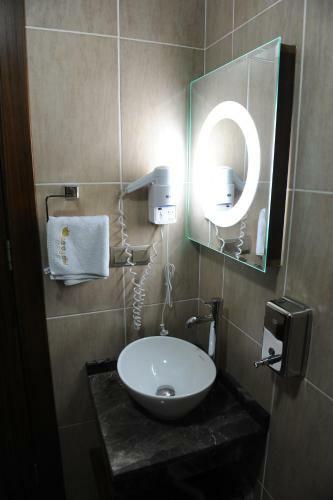 Izm?t Saray Hotel