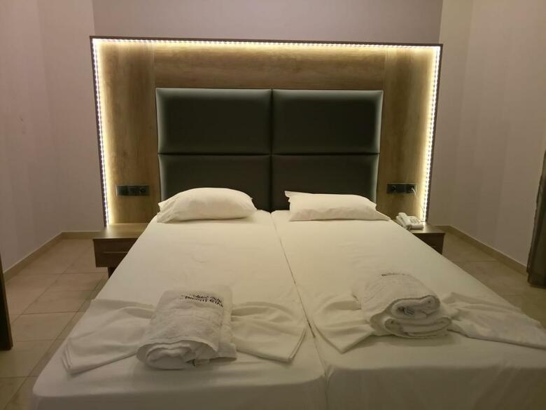Hotel Bright Star