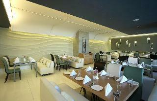 Hotel St Laurn Suites Pune