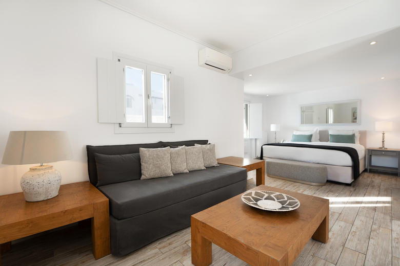 Hotel Aqua Luxury Suites