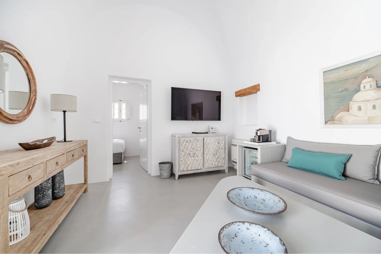 Hotel Aqua Luxury Suites
