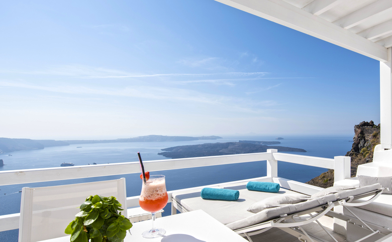 Hotel Aqua Luxury Suites