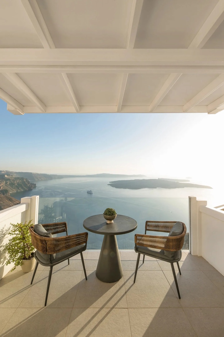 Hotel Aqua Luxury Suites