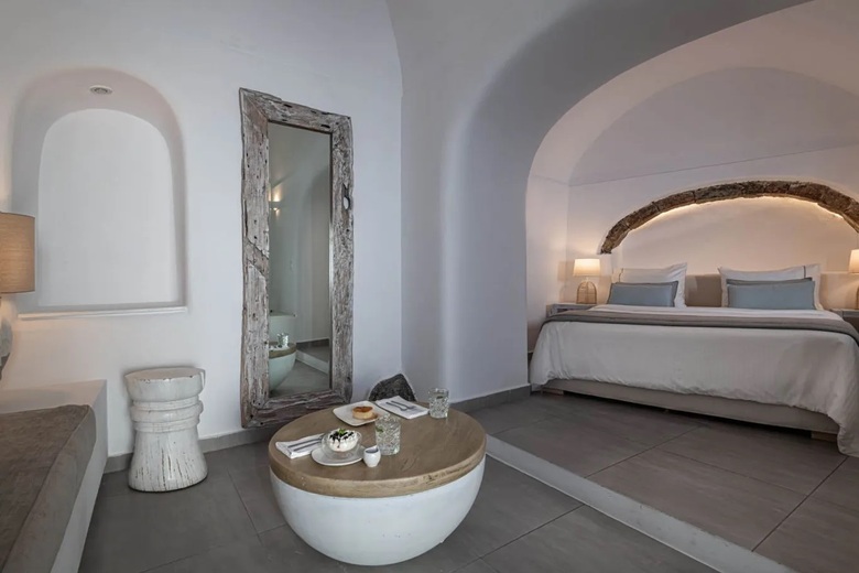 Hotel Aqua Luxury Suites