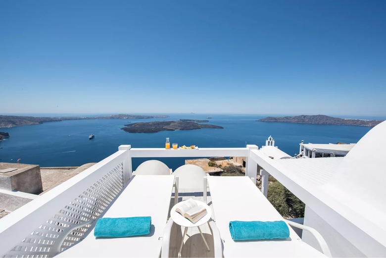 Hotel Aqua Luxury Suites