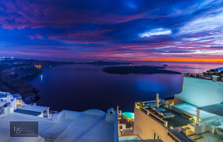 Hotel Aqua Luxury Suites