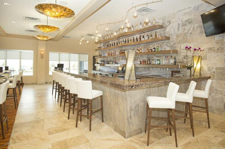 Hotel Wyndham Garden Calgary Airport