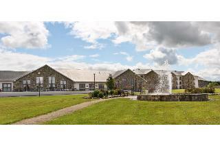 Ramada Hotel And Suites At Lough Allen