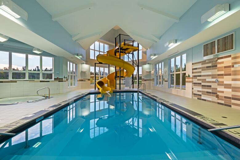 Hotel Holiday Inn Express Deer Lake