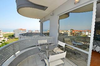 Hotel Evilion