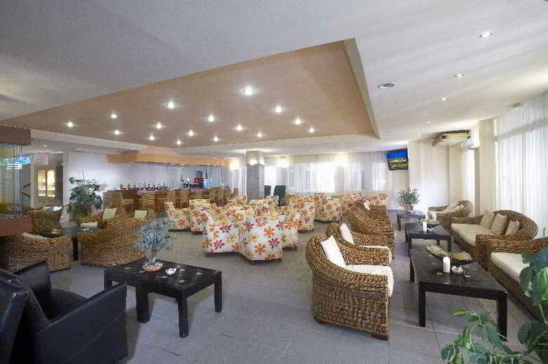 Hotel Portes Beach