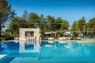 Hotel Valkanela Camping