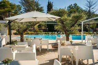 Hotel Valkanela Camping