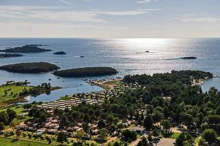 Hotel Valkanela Camping