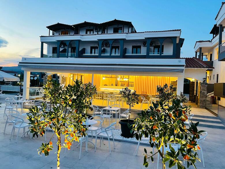 Hotel Acrotel Lily Ann Village