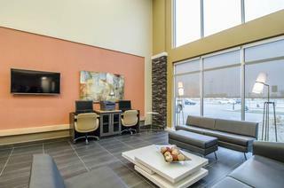 Hotel Best Western Plus Airport Inn Suites