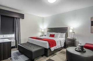 Hotel Best Western Plus Airport Inn Suites