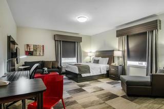 Hotel Best Western Plus Airport Inn Suites