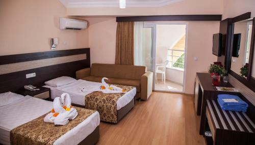 Hotel Lonicera World
