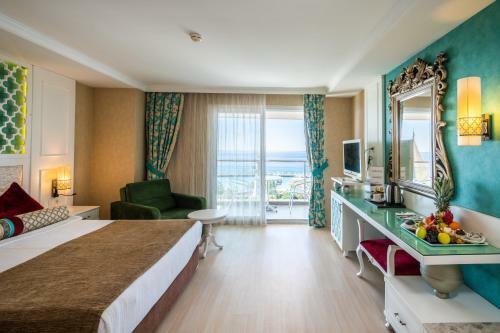Adenya Hotel & Resort