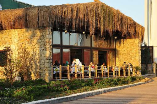 Adenya Hotel & Resort
