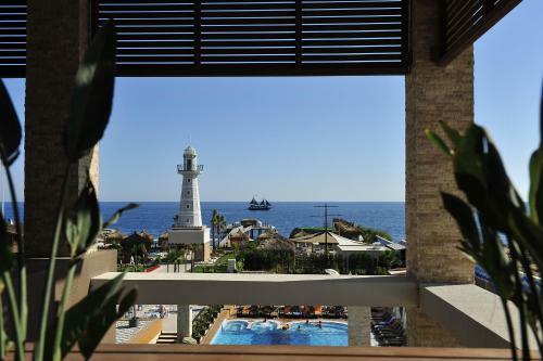 Adenya Hotel & Resort