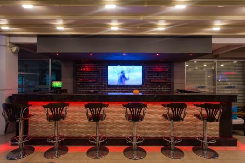 Lonicera City Hotel