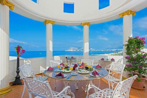Hotel Antik Roman Palace