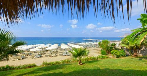 Hotel Antik Roman Palace