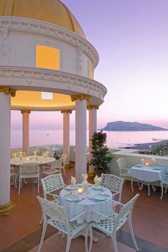 Hotel Antik Roman Palace