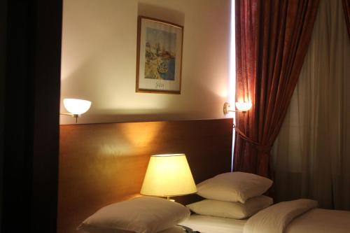 Al Fanar Palace Hotel
