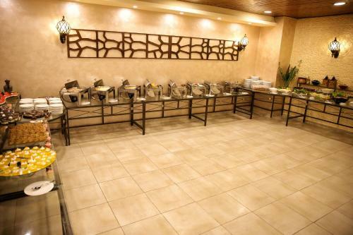 Al Fanar Palace Hotel