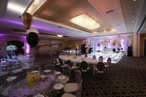 Al Fanar Palace Hotel