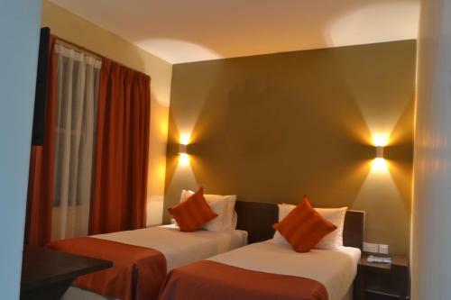 Hotel Qaribu Inn