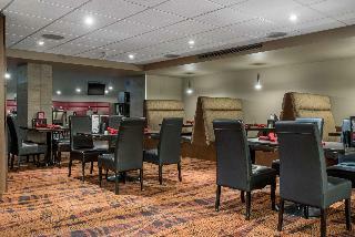 Clarion Hotel & Suites Brandon