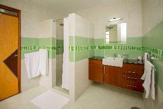 Batians Peak Serviced Apartments