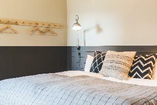 Aparthotel The Swan House Hotel By Ylma