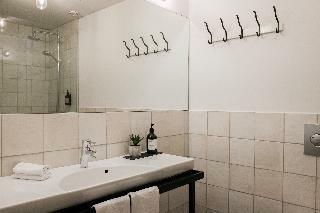 Aparthotel The Swan House Hotel By Ylma